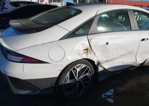 2025 Hyundai Ioniq 6 Sel from USA, damaged, VIN KMHM34AA2SA083267
